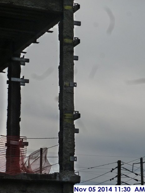 Welded clips along the column at the 2nd floor (North Elevation) (1) (600x800)